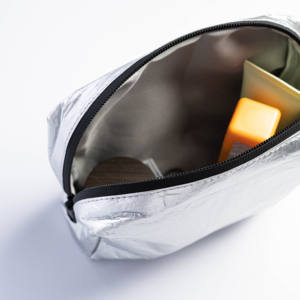 Sacs de maquillage de magasin conçus ingénieux sac cosmétique de papier de Tyvek de voyage pour de petits morceaux d'endroit - Product Image 4