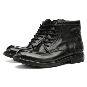 Bottes basses imperméables à lacets pour hommes, en cuir véritable, semelle extérieure en caoutchouc, style britannique, tendance intemporelle, best-seller - Product Image 6