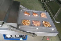 Machine d'emballage sous vide continue, ligne de production de transformation des pommes de terre, équipement d'emballage sous vide