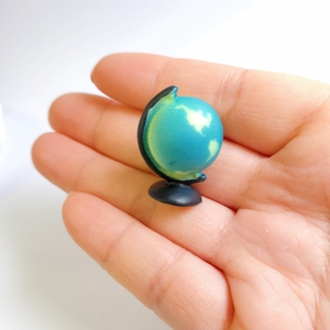 Breloques mini globe en résine 30*22mm, sac de 100 pièces, perles carte du monde, mini cabochons globe, décorations de bureau - Product Image 2