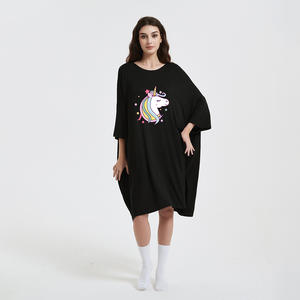 <span class=keywords><strong>Robe</strong></span> de nuit avec logo personnalisé <span class=keywords><strong>T</strong></span>-<span class=keywords><strong>shirt</strong></span> d'é<span class=keywords><strong>t</strong></span>é taille unique <span class=keywords><strong>T</strong></span>-<span class=keywords><strong>shirt</strong></span> de sommeil long imprimé <span class=keywords><strong>T</strong></span>-shirts de sommeil surdimensionnés - Product Image 1