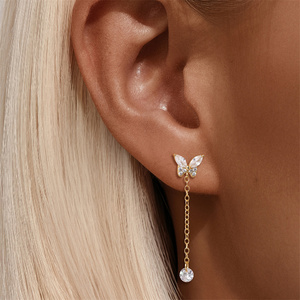 Boucles d'oreilles clous en argent 925 avec pampilles papillon et zircon violet pour le quotidien - Product Image 3