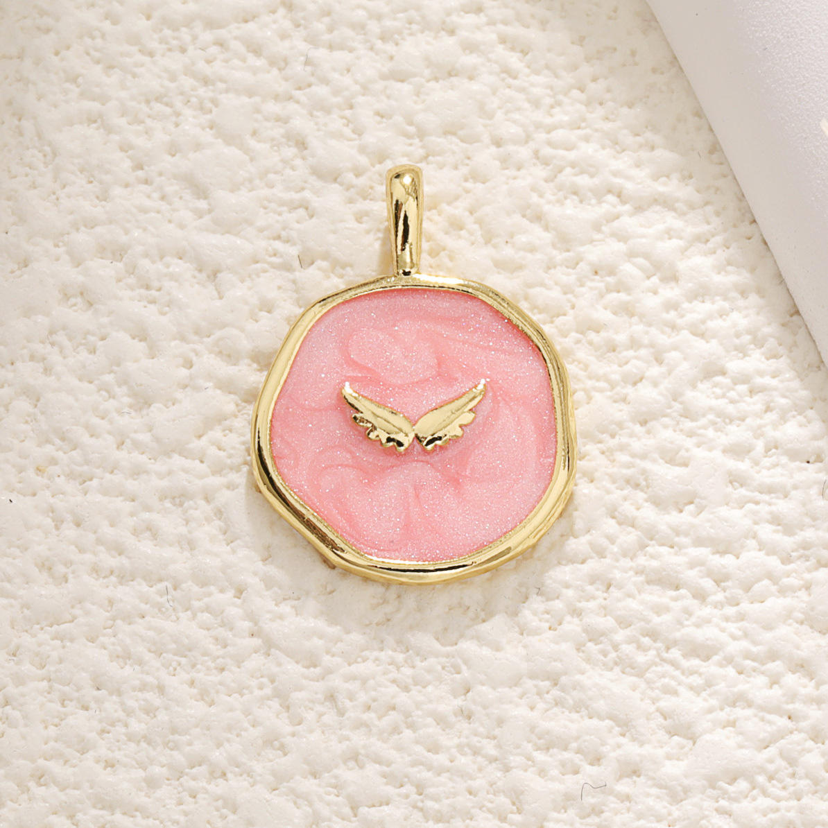 ปีกสีทอง