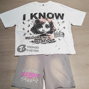 เสื้อยืดกราฟิกผู้ชาย 240 GSM ผ้าฝ้าย 100% ทรงโอเวอร์ไซส์ สตรีทแวร์ ทรงบ็อกซี่ฟิต วินเทจวอช โลโก้สั่งทำได้ คุณภาพสูง เสื้อยืดแฟชั่นผู้ชาย - Product Image 1
