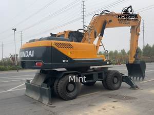 10W 210W-9t Excavadora de ruedas Hyundai 210W-9t Excavadora hidráulica Hyundai - Product Image 2