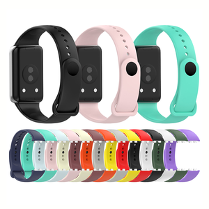 Bracelet de sport respirant HUANLONG, bracelet de montre en silicone avec boucle à boucle élastique pour Honor Band 9/10 - Product Image 1