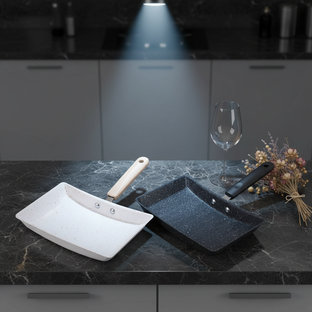 High Quality Square Frying Pan Carbon Steel Non-stick Arch square Shape with Bakelite Handle Tamagoyaki Fry Pan