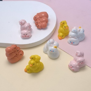 Torre de Animales de Dibujos Animados de Resina Kawaii, Decoración DIY para el Hogar, Miniatura para Jardín de Hadas, Accesorios para Casa de Muñecas - Product Image 2