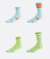 Chaussettes de sport blanches à compression personnalisées avec logo OEM pour hommes, motif léopard cool, logo sur le bas, idéales pour le basketball et l'exercice de printemps