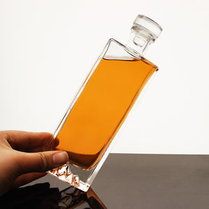 Bouteilles en verre transparentes carrées recyclables de 250 ml, 500 ml, 1000 ml pour café, lait, boissons alcoolisées, jus, avec bouchon en verre - Product Image 4