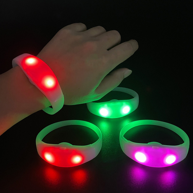 Promotion 15 Colors Multicolored Party White Bracelet Party Supplies Bracelet Dmx Remote Controlled Rgb Led Silicone Wristband