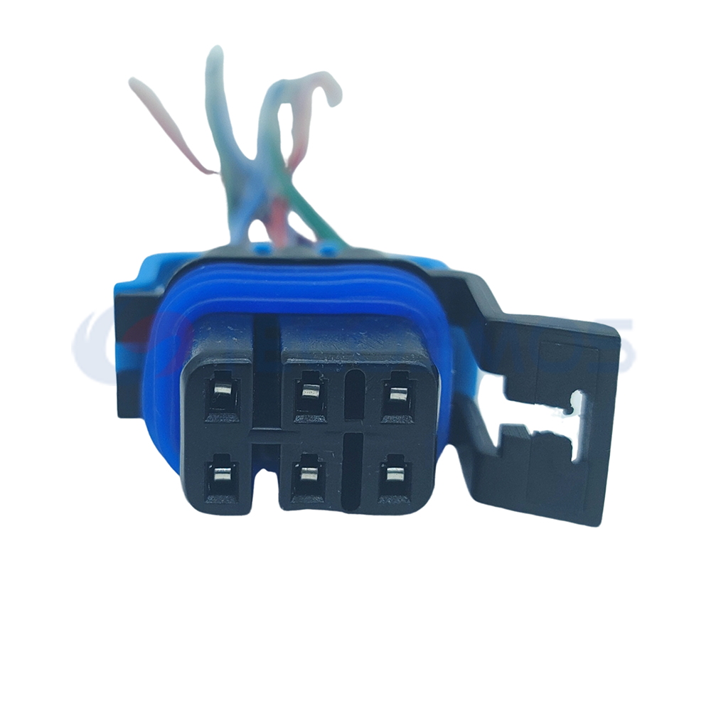 Auto Parts Engine Cooling Fan Motor Connector Suitable for Chevrolet 6-pin Female CT6-0119m-1