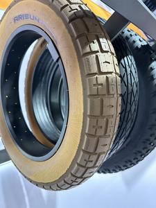 Pneu de vélo de course 27.5/29 pouces * 2.25 café bord jaune pneu de vélo de montagne pneu tout-terrain résistant aux coups de couteau - Product Image 3