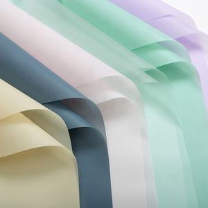 กระดาษห่อช่อดอกไม้กันน้ำสีสลิดสไตล์เกาหลีสำหรับงานหัตถกรรม - Product Image 4