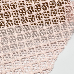 100% Polyester Vải Ren Trắng thoáng khí Crochet lưới căng Rỗng bông dệt kim sợi dọc cho giày dệt may nhà cô gái ghế <span class=keywords><strong>sofa</strong></span> - Product Image 1