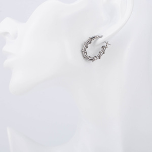 Yunnique – boucles d'oreilles en argent tibétain pour hommes, motif végétal, en acier titane, style Punk, bijoux à la mode - Product Image 4