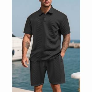 Ensemble 2 pièces pour homme avec logo personnalisé, chemise boutonnée en tricot gaufré et short - Product Image 3