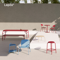 Ensemble de Tables et Chaises de Repas d'Extérieur en Métal et Banc en Aluminium, Projet de Mobilier Personnalisable Multicolore pour Patio, Villa, Jardin et Hôtel