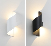 Lampe murale en forme de S 12W, style européen, étanche, LED, lumière murale extérieure IP65, lampe moderne, lampe murale LED