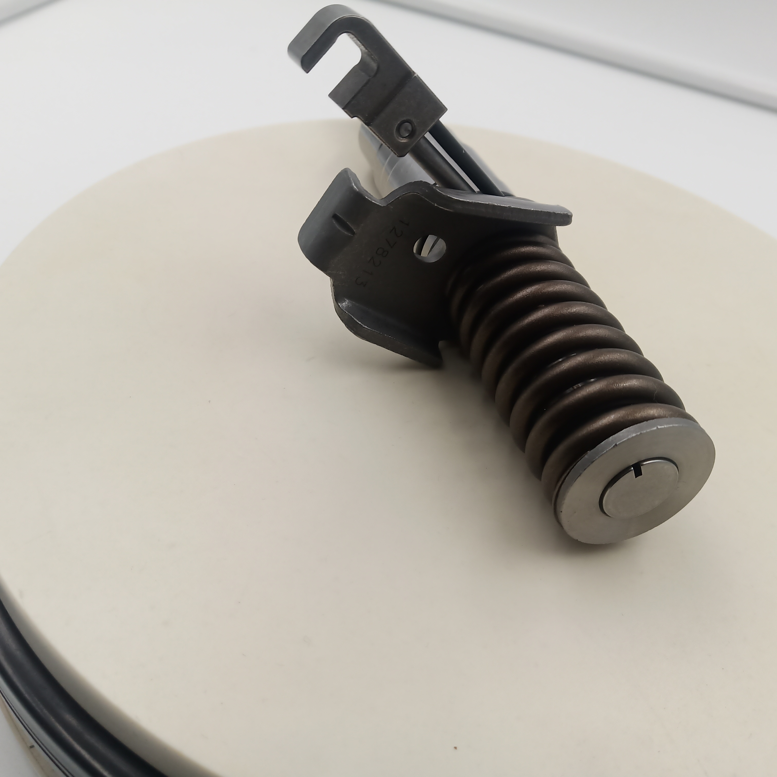Factory Direct Price Diesel Fuel Injector 127-8209 127-8213 Injection Nozzle 1278209 1278213 For CAT 3116 E3116