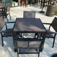 Bras en rotin PE en plastique et bois, design noir, table et chaise de patio, d'extérieur, restaurant, offre spéciale