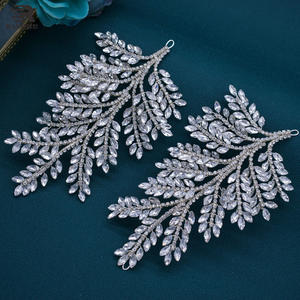 Peigne à Cheveux de <span class=keywords><strong>Mariage</strong></span> <span class=keywords><strong>avec</strong></span> Applique de Strass, Épingle à Cheveux Feuilles et Perles, Ornements de Tête en Cristal pour Mariées et Demoiselles d'Honneur - Product Image 1