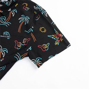 Chemise imprimée hawaïenne pour homme avec cocotiers colorés et vagues, motif transfert de chaleur intégral - Product Image 4