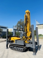 Prix d'usine Petite foreuse rotative 180m pour roche dure, machines de forage de puits d'eau souterrains électriques sur roues en promotion
