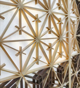 Technique de travail du bois consistant <span class=keywords><strong>à</strong></span> assembler des pièces de bois minces Kumiko <span class=keywords><strong>à</strong></span> l'aide de joints <span class=keywords><strong>à</strong></span> mortaise et <span class=keywords><strong>à</strong></span> tenon pour porte ou fenêtre - Product Image 3