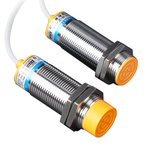 LJ24A3 สวิตช์ตรวจจับวัตถุแบบเหนี่ยวนำขนาด 10 มม. IP67 ป้องกันน้ำและฝุ่น NPN PNP แบบสามสาย ปกติเปิด-ปิด ขั้วต่อแบบสกรู - Product Image 2