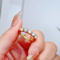 Toptan S925 Gümüş Yarım Bantlı Pave İşlemeli Yüzükler Yuvarlak Kesim HPHT CVD DEF VVS Laboratuvarda Yetiştirilmiş Elmaslar 14K 18K Altın Yüzük Günlük Kullanım