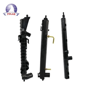 Ô tô tản nhiệt nhựa xe tăng cho TOYOTA nissans Lexus Audi Ford PA66 GF30 bán buôn tự động phụ tùng - Product Image 1