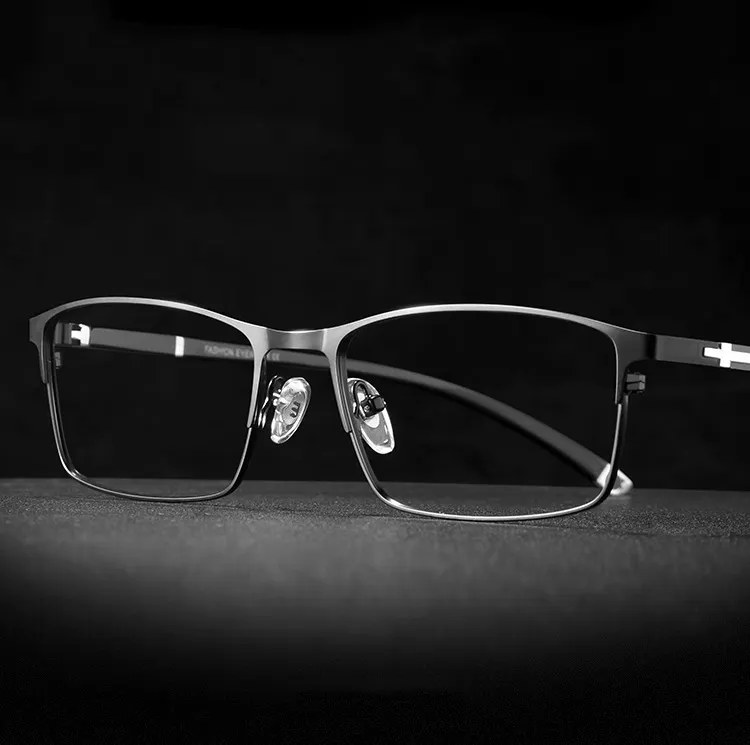 แว่นตาออปติคอลโลหะกรอบครึ่งแก้วสำหรับผู้ชายและผู้หญิง,แว่นตากรอบแว่นตากรอบเหลี่ยมแบบครึ่งแก้วสำหรับผู้ชายและผู้หญิง