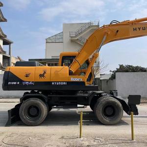 Excavadora de orugas Hyundai 210W-9 de segunda mano confiable de Corea Maquinaria pesada de baja hora con motor central y componentes de bomba - Product Image 5