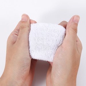 Calcetines cálidos y antideslizantes para bebés de 0 a 12 meses, cinturón para zapatillas, vestido de algodón con patrón de logotipo para niños y niñas, verano e invierno - Product Image 4