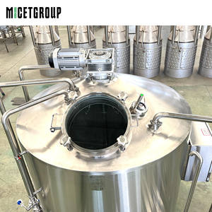 Équipement de brassage de bière et de whisky de haute qualité 1000L pour eau-de-vie de <span class=keywords><strong>malt</strong></span> simple et eau-de-vie de grain, avec cuve de mashing et de décantation 1000L et échangeur de chaleur à plaques - Product Image 5