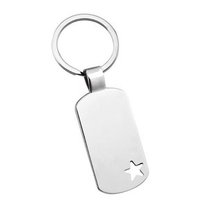 Llavero con forma de corazón, moderno, estilo vintage, mosquetón de aleación metálica, estilo de dibujos animados, con orificio rectangular en forma de estrella, para coches, accesorio de moda - Product Image 1
