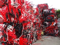 PEX (polyéthylène réticulé) TUYAUX EN PLASTIQUE PLOMPAGE (MIX COLOR) BALLES DÉCHETS pour RECYCLAGE