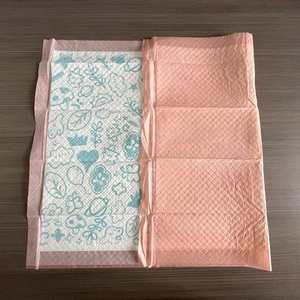 Film de base imprimé orange, coussinets absorbants jetables de haute qualité pour chats et chiens, séchage rapide, personnalisation en usine - Product Image 4
