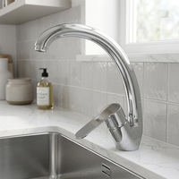 Robinet de cuisine moderne en laiton à poignée unique chaud/froid avec cartouche céramique pour usage hôtelier et lavage de légumes