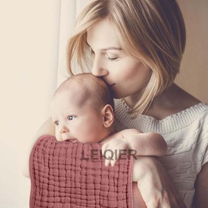 Langes à épaules en mousseline personnalisables avec logo, ultra absorbants, 6 couches, 100 % coton, sûrs et doux, pour garçons et filles, enveloppement corporel doux et délicat pour bébé - Product Image 6