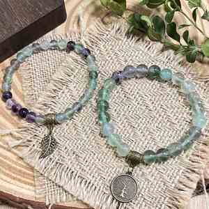Pulsera de Piedra Natural con Cuentas de Vidrio Coloridas, Símbolo de Amistad, de Primera Calidad, Directo de Fábrica en China, MOQ Bajo - Product Image 4