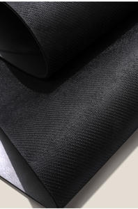 Tapete de Yoga y Pilates Antideslizante de 1.5mm, Superficie de Alta Densidad Resistente a Desgarros, Lavable a Máquina, Tapete Multiusos para Ejercicio y Viajes - Product Image 6