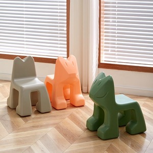 Sgabello Nordico Popolare per Bambini, Seduta a Forma di Animale Cartoon, Sedia in Plastica Rinforzata con Design Creativo per Uso Domestico - Product Image 3