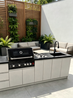 Cuisine extérieure double fonction avec barbecue à gaz 5 brûleurs, plaque de cuisson 2 brûleurs et évier, en acier inoxydable noir mat, allumage électronique, haute performance