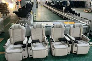 Sofá Cama de Cuero de Lujo Personalizado de 3 Plazas en Dos Tonos, Asiento de Coche para MPV, Furgoneta, Camper, Modificación de RV, Impermeable, con Carga Inalámbrica - Product Image 5