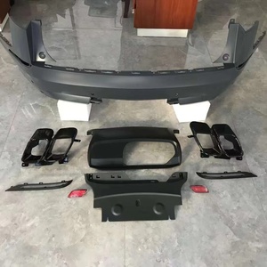 Kit carrosserie pour <span class=keywords><strong>Land</strong></span> <span class=keywords><strong>Rover</strong></span> Range <span class=keywords><strong>Rover</strong></span> <span class=keywords><strong>Velar</strong></span> 17-21, transformation en modèle <span class=keywords><strong>SVA</strong></span>, comprend pare-chocs avant et arrière avec calandre et diffuseur arrière - Product Image 4