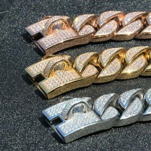 316L स्टेनलेस स्टील लक्जरी कस्टम सोने की हीरे की क्यूबा पिटबुल बुलडॉग कुत्ते की चेन हार के लिए बड़ा कुत्ता कॉलर - Product Image 3