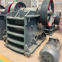 Concasseur à mâchoires mobile diesel PE400*600 pour granit et béton, avec convoyeur, pour l'extraction aurifère - Vente directe usine