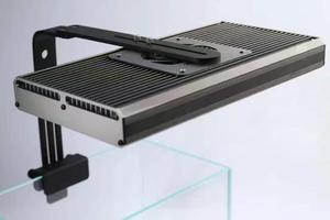 Luz LED de <span class=keywords><strong>acuario</strong></span> de arrecife de coral de espectro completo moderna, iluminación eléctrica de lujo para peceras con plástico y metal empaquetado en cajas - Product Image 2